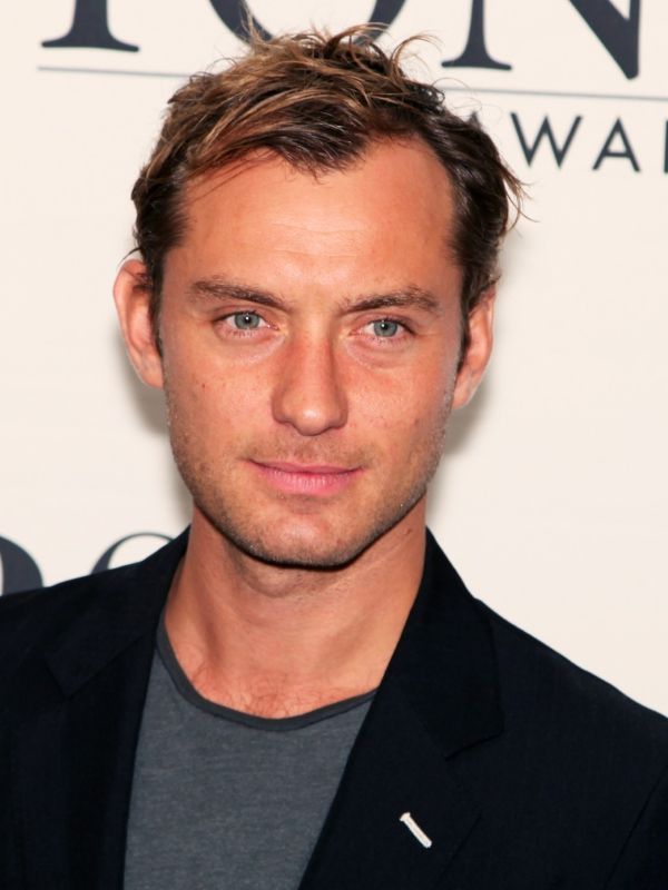 Jude Law&rsquo;s hair in 2010
