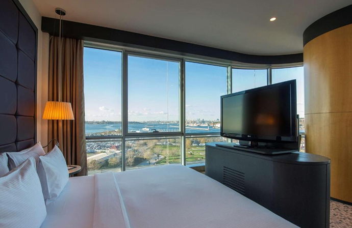 Suite room with bay view